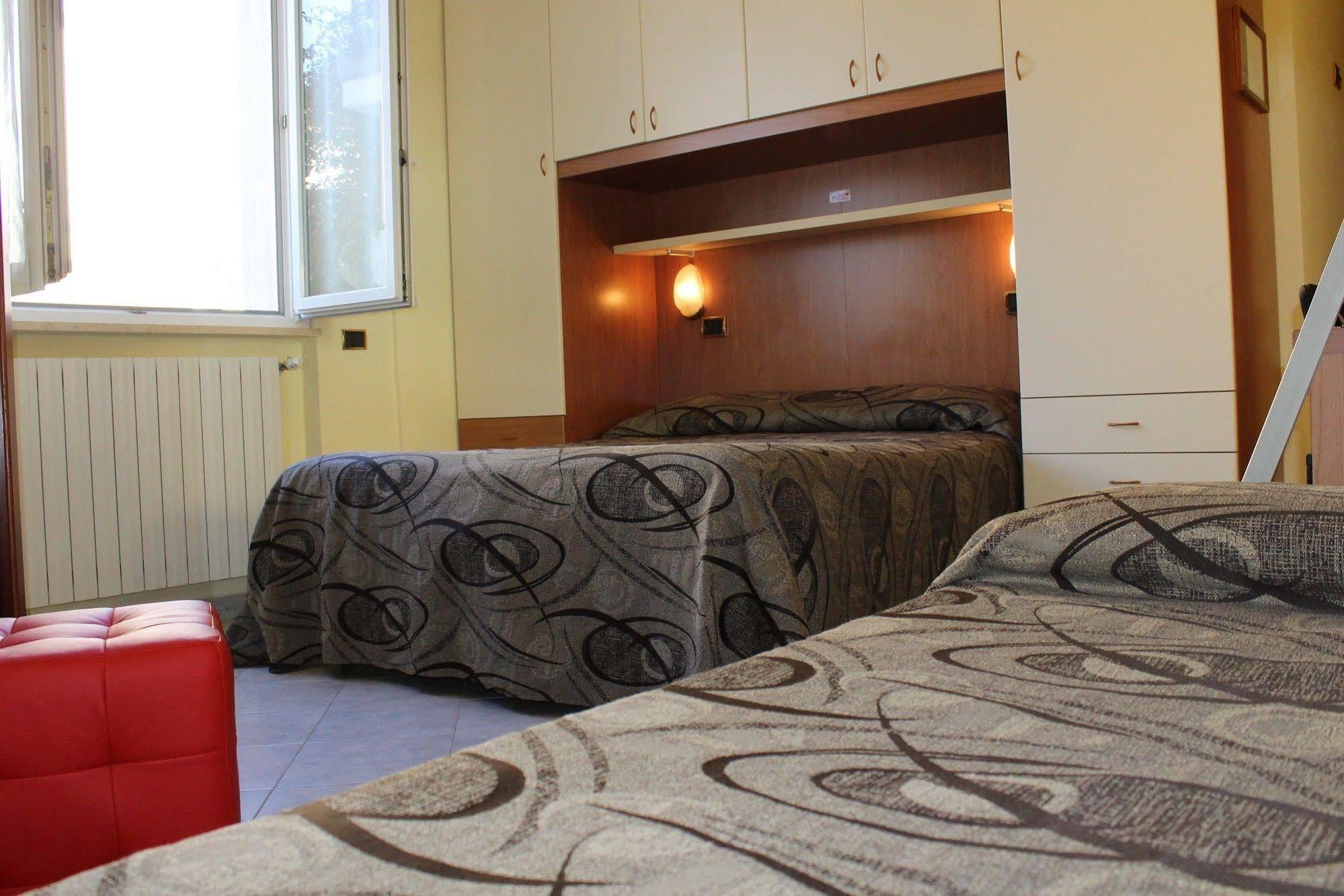 Hotel Eco Del Mare Marina di Massa Zewnętrze zdjęcie